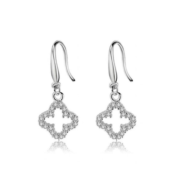 Cubic Zirconia Clover Earrings White Gold CZ | Mini Drop Dangle | NEW - Picture 1 of 2